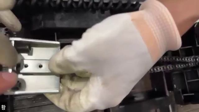 16. Регулировка положения кареток (N6)