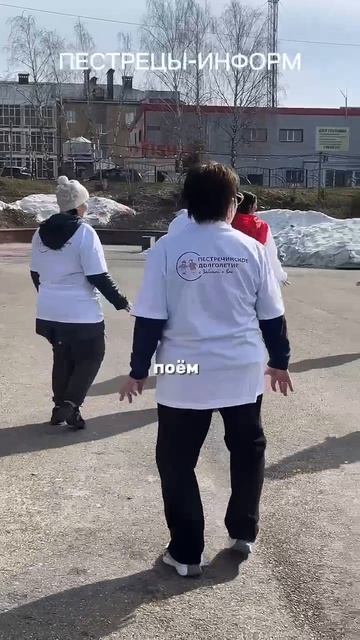 75 лет живёт одна но не пьёт таблетки и не сидит на диване. 