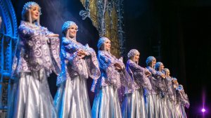 "Теплота сердечная - сканью называется" в исполнении "Русского национального балета "Кострома"