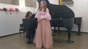 Елена Рассказова, Эльмира Хусаинова Ирис Д. Вольф