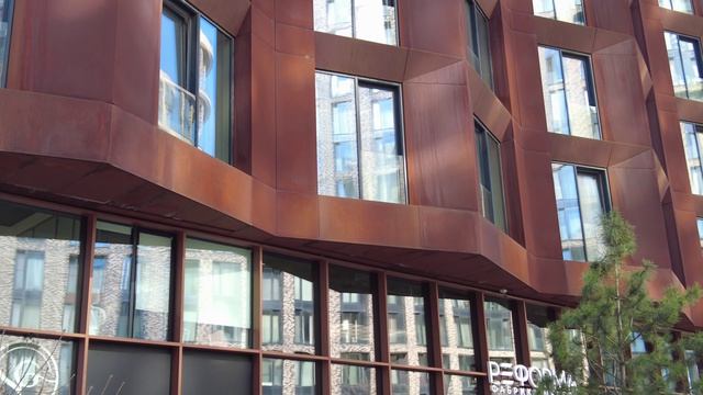 Москва 2026 Пеший тур по району Зиларт и знакомство с передовым дизайном города 🏙️📸