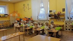 Белькова ЕН_ Из чего лучше сшить платье: из бумаги или ткани?