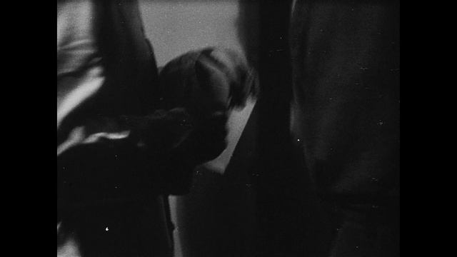 Пятеро вернулись домой 3 серия (документальный сериал, 2017)