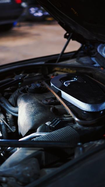 Ремонт мотора BMW F520. Бавария Кор