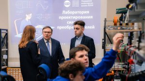 Заместитель Министра Д.В. Афанасьев посетил ключевые научные подразделения ЛЭТИ