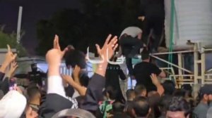 Проиранские протестующие взяли под контроль консульство Кувейта в иракской Басре…🔽