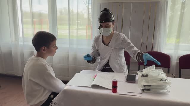 08-04-2026 г.  Плановый медосмотр школьников