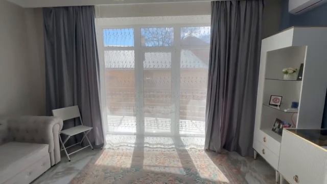 Дизайнерская квартира в Геленджике в 100 метров от моря