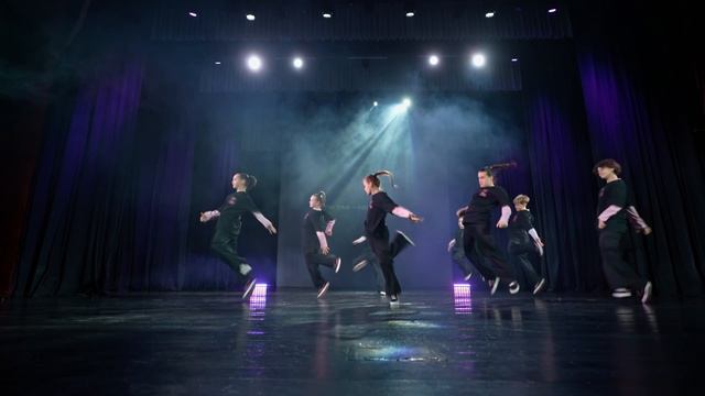 2.Tik Tak — New Jump Уличные стили 9-11 лет