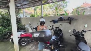 Беженец🇮🇩Бали. СИНДИ НАКЛЮКАЛАСЬ! ДОРОГУЩИЙ ИНДИЙСКИЙ РЕСТОРАН. ЖЕНИТЬСЯ НА СИНДИ И МНОГО ПРОСМОТР