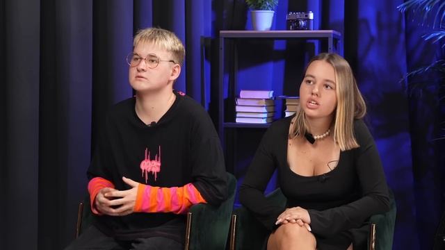 ПОЛИНА ХЛЕБ и ОСКАР Vs ХЕЙТЕРЫ* ХАЙП на БЕРЕМЕННОСТИ?