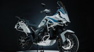 ZONTES 703F — МОТОЦИКЛ, СОЗДАННЫЙ ПОКОРЯТЬ / ZONTES RUSSIA