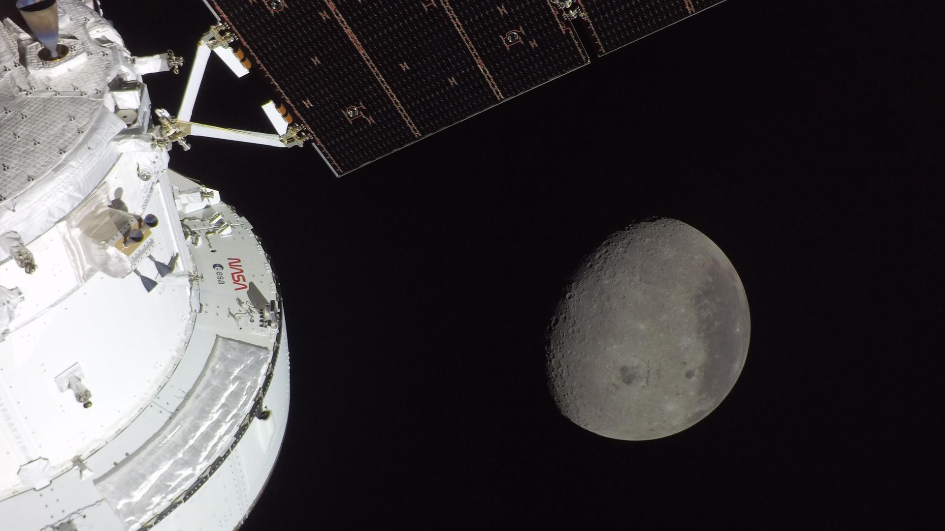 Визуализация полёта Артемида 2