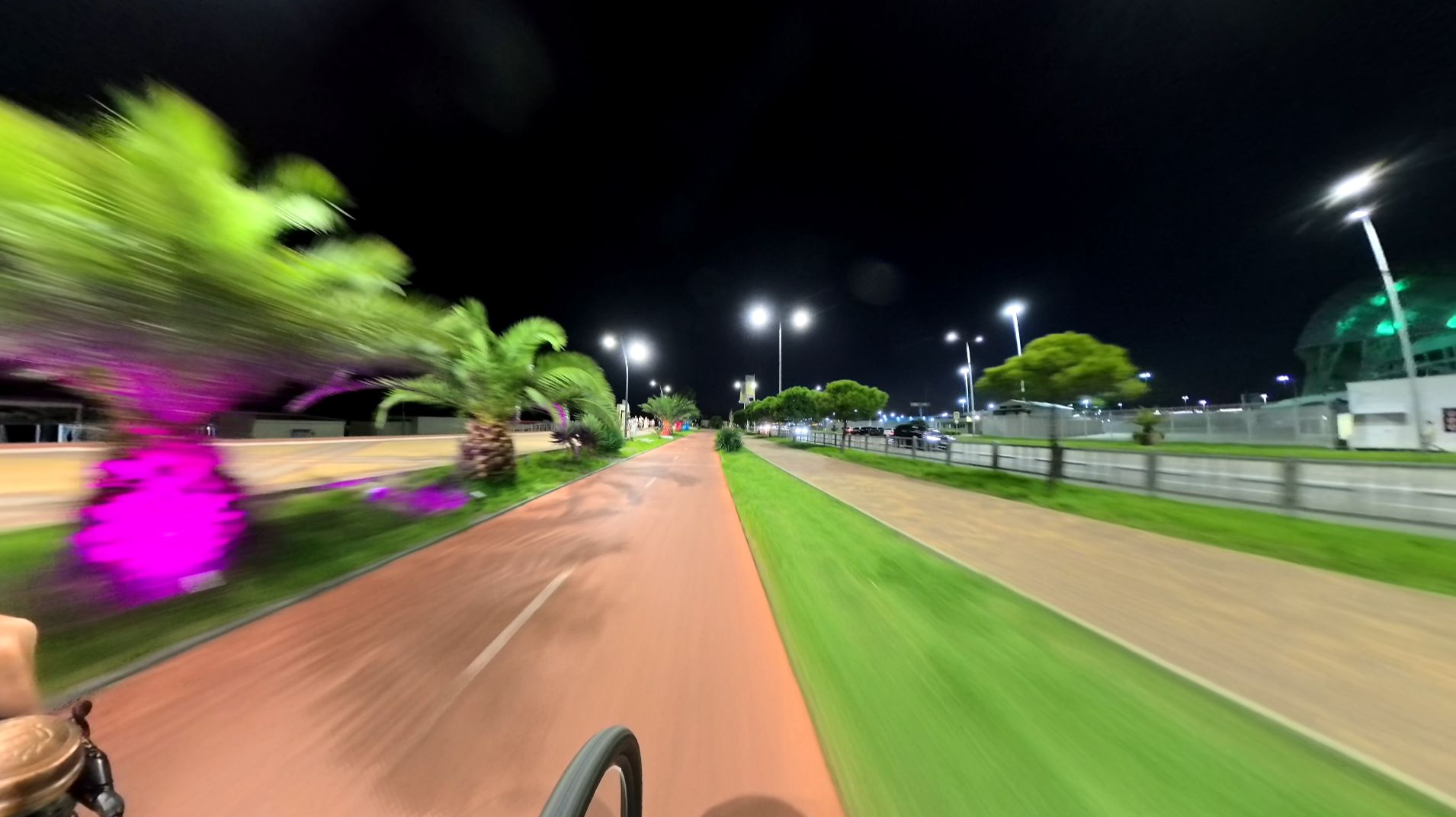 Велопрогулка по набережной Имеретинского курорта. Август 2025. Видео 360°. INSTA360 X5.