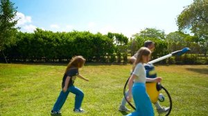 Настя и папа борются с мусором