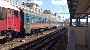 Тепловоз M41.2103 с пригородным поездом