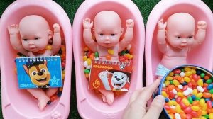 2 Minutes ASMR with Full of 3 BathTubs Candy with Paw Patrol Magic Slime Cutting Video