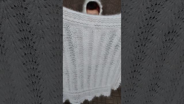 89507716355 Белоснежные, ласковые платочки для тепла и красоты.