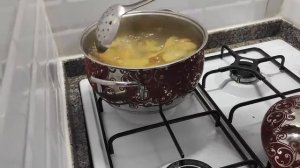 МУЖ ГОТОВИТ ДЛЯ ДОЧКИ! Любимая закуска КАБАЧКИ И КАРТОШКА #рецепты