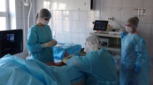 ЛАЗЕР ВМЕСТО СКАЛЬПЕЛЯ: КАК ВАРИКОЗ ЛЕЧАТ БЕСПЛАТНО