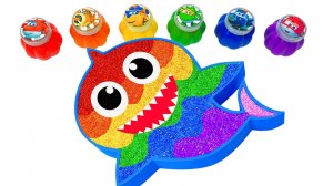 Мультики для детей и малышей. Как сделать разноцветную ванну с блестками.