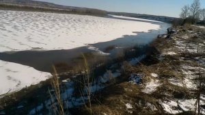 Такой апрель.