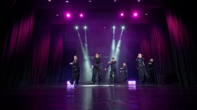 Fashion crew — New Jump Уличные стили 12-15 лет