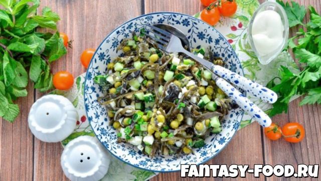 Салат из морской капусты с яйцом и огурцом