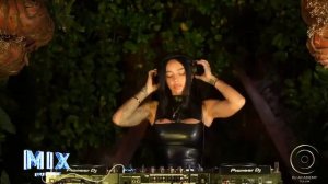 MERCY'S FAIRYTALE CHAPTER 5- MELODIC TECHNO