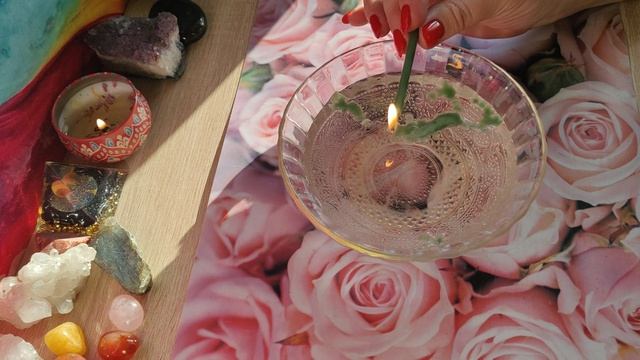 Страдает ли он без вас 💞 гадание на свече