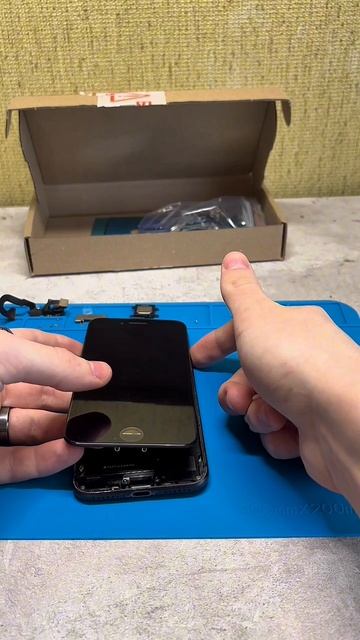 Проверка работы дисплея на IPhone 8