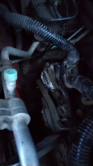 Не идет заряд аккумулятора Сузуки СХ4. Как исправить.