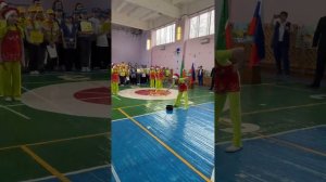 Прямой эфир! На базе школы N16 проходит конкурс «Безопасное колесо»