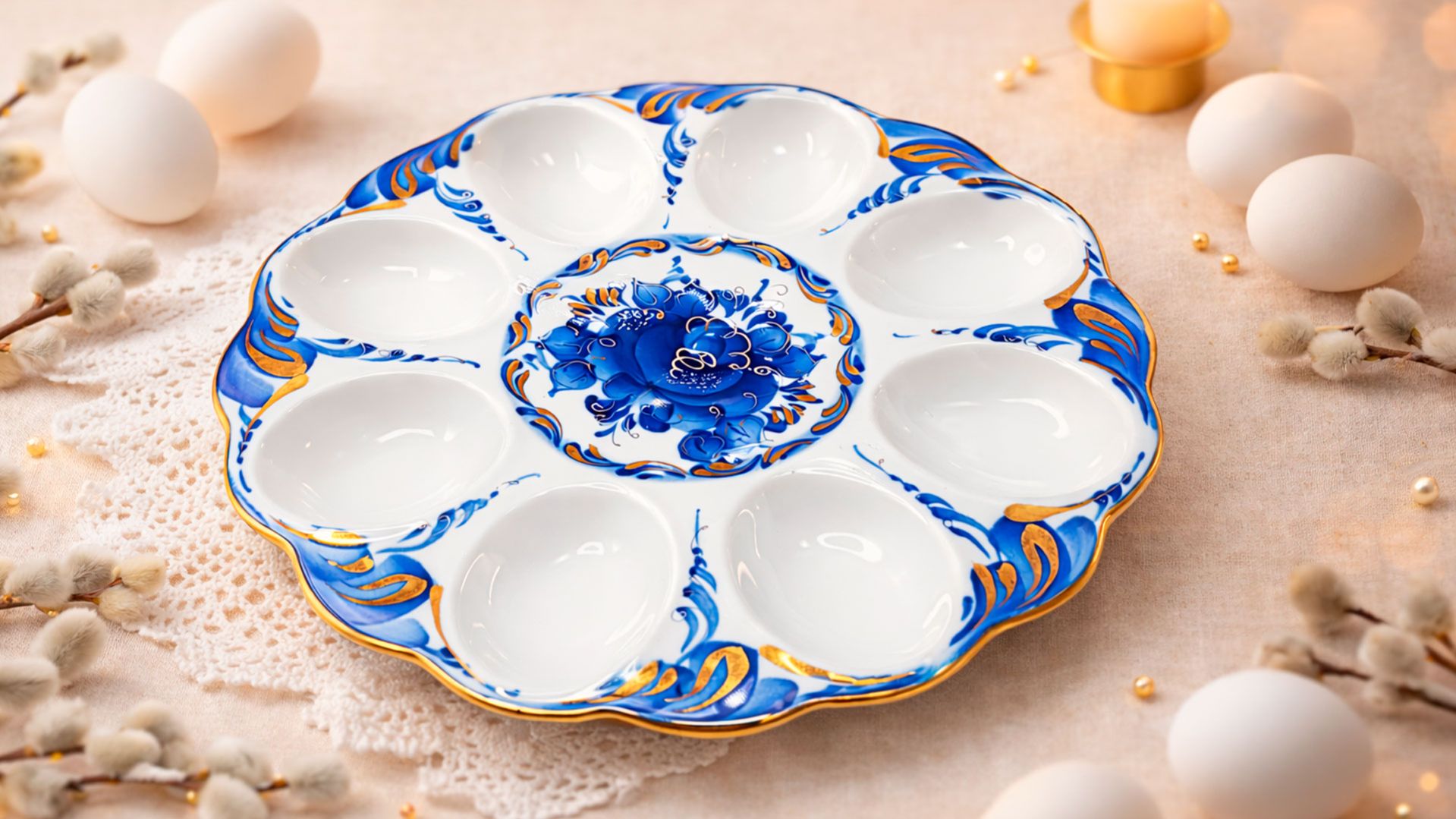 Пасхальница малая в золоте (тарелка для яиц) 