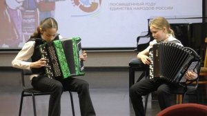 Зайнуллина Инна и Листопадова Анна