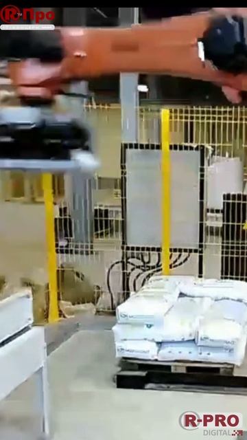 РТК паллетирования мешков с роботом KUKA смотреть онлайн