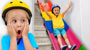 Крис и Приключение с горкой для детей