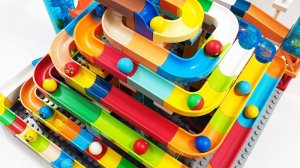 Мультики для детей. 🔥 Гонка шариков - Большинство не справляется. Смотреть Мультики для малышей