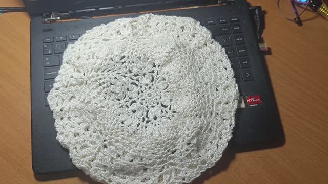 Ажурный берет часть 1