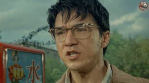 Джеки Чан в роли Шурика