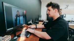 За 25 часов школьники Югры создали кино, музыку и дизайн с нуля