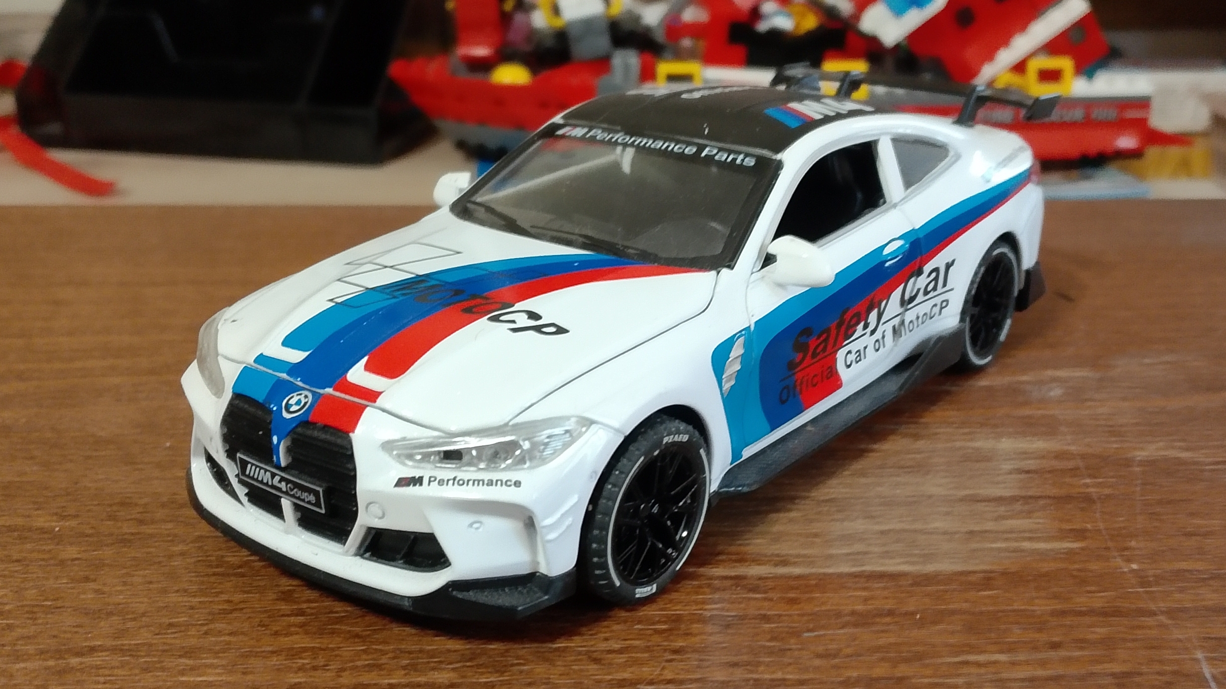 БМВ м4 спорт  2