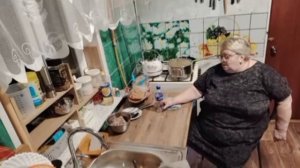 🔴У КОГО ПАМЯТИ НЕТ?РАЗБОР КОСМЕТИЧКИ!🔴ТЯЖЕЛА РАБОТА БЛОГЕРА ОБЗОР НА КАНАЛ ЖЕНЩИНА ПО ИМЕНИ РИММА