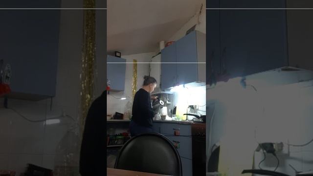 ЗАВТРАКАЕМ