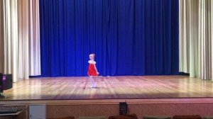 София Хохлова, солистка хореографического коллектива "Изумруд" - Русская девчонка