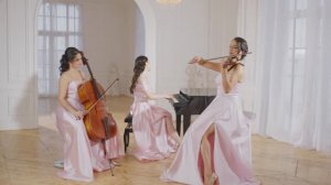 Barbara Pravi - Voila - USTNA TRIO