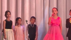 "Мой папа лучше всех" (музыка и слова Ж. Савиной) .mp4