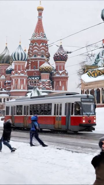 Зимняя Москва: Красная площадь под снегом #Москва #Зима #Путешествия