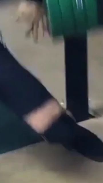 Носок порвал.... не повезло! #штанга #спорт #штангист #фитнес #спортсмен #зарядка #сильный #носки