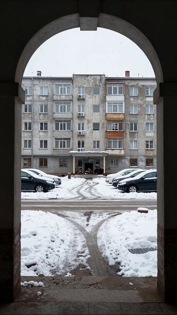 «Заброшенные надежды в серых стенах» #пейзаж #мороз #одиночество